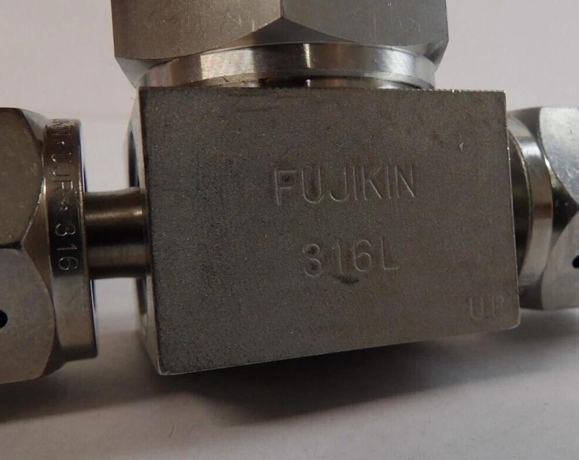 Used Fujikin 316L 316L-P Diaphragm Valve Type N.C. Reseller Lot of 3 Working Surplus