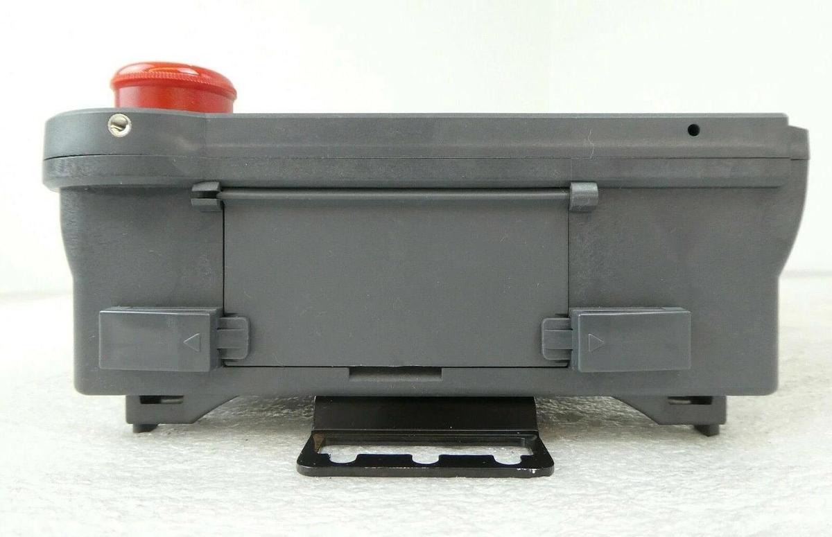 Used Mitsubishi GT1155HS-QSBDTL1 Graphic Terminal and Cable Set Rudolph F30 Working