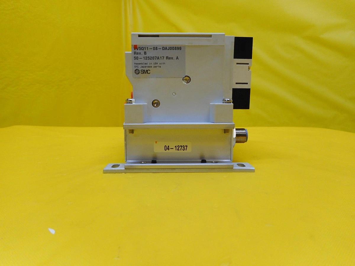 SMC VV5Q11-08-DAJ00899 Pneumatic Manifold VQ1A01NY-5 ASM 50-125207A17 New
