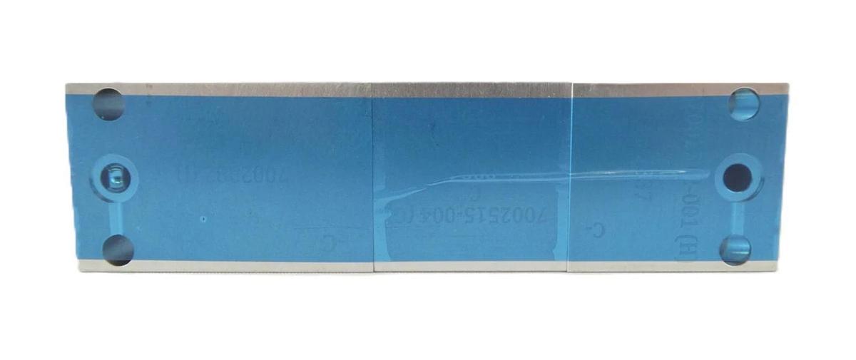 Brooks Instrument GF125C-204735 Mass Flow Controller MFC AMAT 0190-49893 New