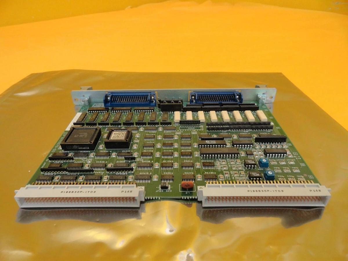 Used Yaskawa Electric JAMMC-SRC03I NOP OM-2 PCB Card DF9200878-B0 Used Working