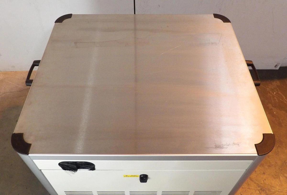 Used Peak Scientific MS-Table-2B Mass Spectrometer Infinity Bench Untested As-Is