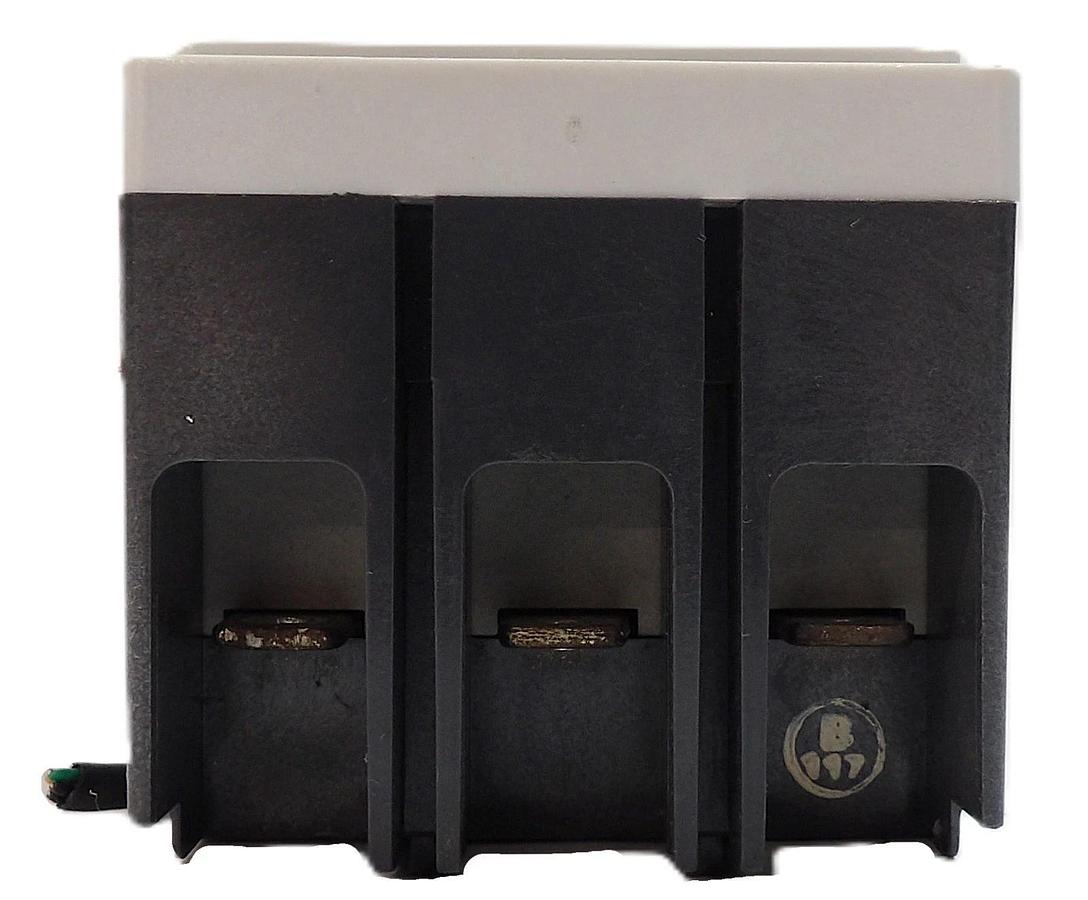 Used Eaton EGS3050FFG 3-Pole Industrial Circuit Breaker E125E Working