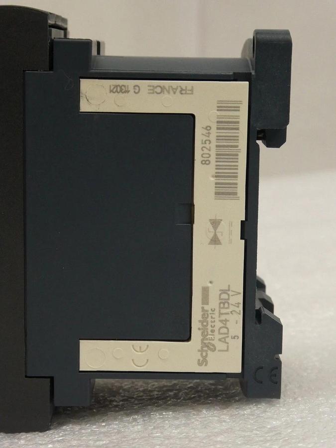 Used Schneider Electric LC1D326BD Contactor TeSys LAD4TBDL Reseller Lot of 5 Used