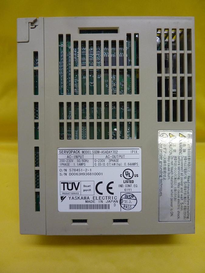 Used Yaskawa Electric SGDM-A5ADAY702 Servo Driver SERVOPACK Ver. 31231-1 Used Working