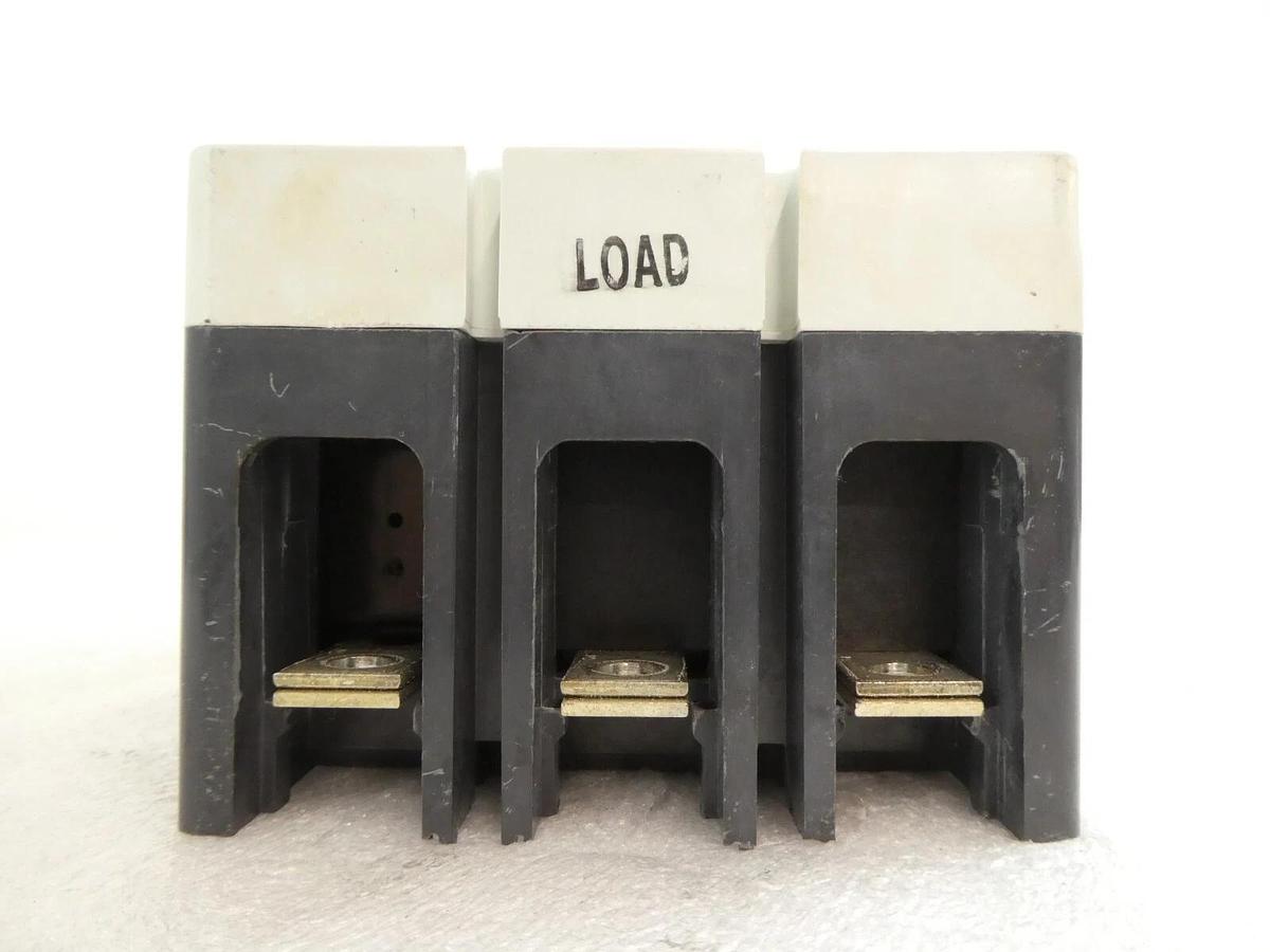 Used Westinghouse 1492D81G03 KD 35k 3-Pole Industrial Circuit Breaker KD3400F Working