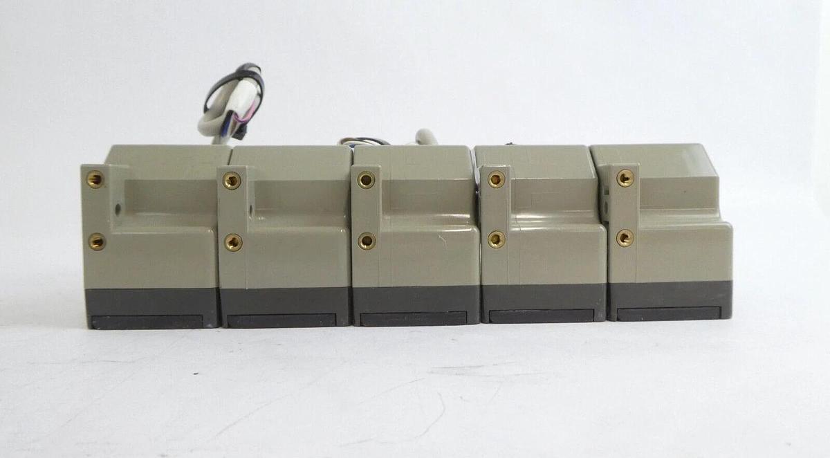 Used SUNX PX-21 Obstacle Detection Sensor Reseller Lot of 14 Working Surplus