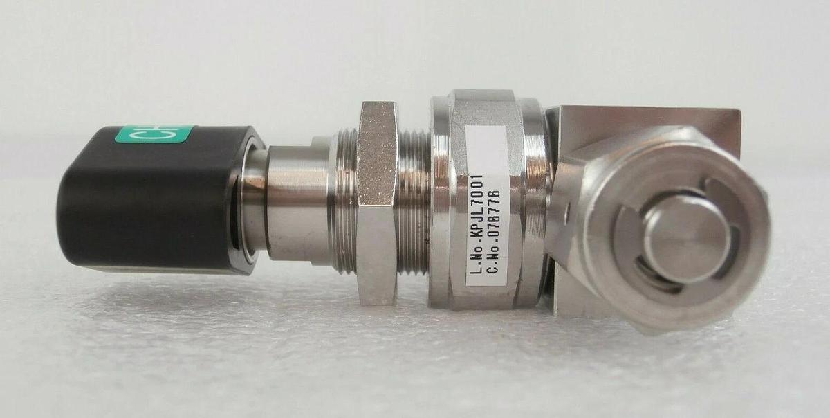 Used Fujikin 076776 Manual Open/Closed Diaphragm Valve KPJL7001 Reseller Lot of 5