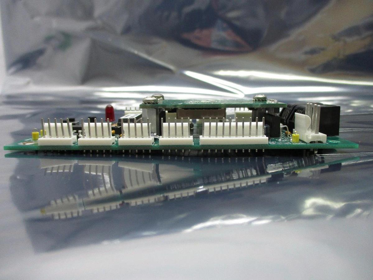 Used Ultrapointe 001002 Lon Motor Driver Board PCB 00045 KLA-Tencor CRS-1010S Used