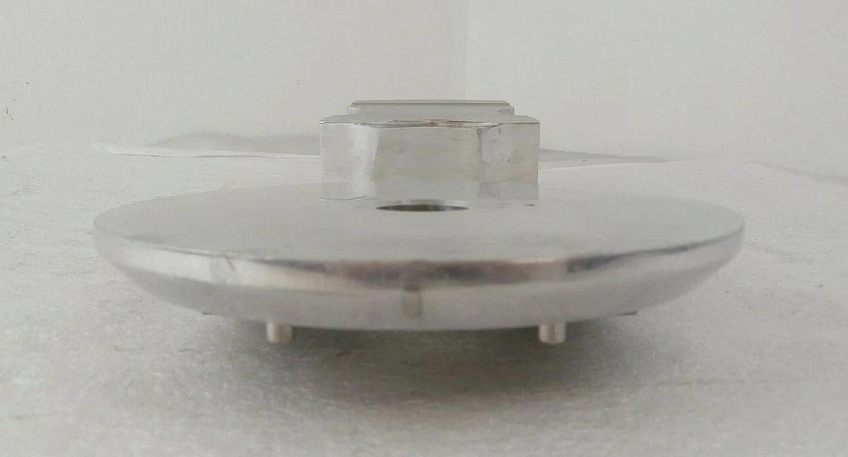Used AMAT Applied Materials 0040-92614 Polished Heatsink Casting 200 Working Surplus