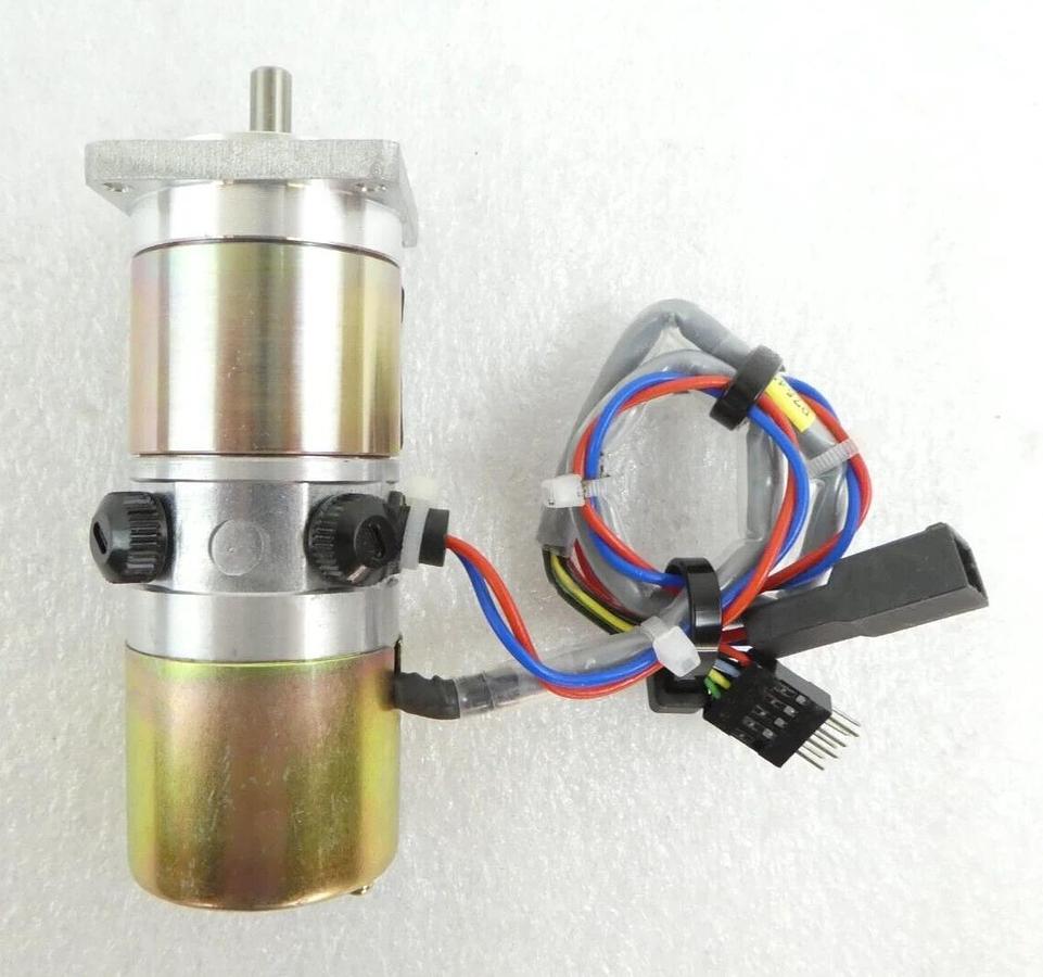 Used Yaskawa Electric UTOPI-100MX Minertia Motor UGRMEM-01SNQ71 Nikon NSR-S205C Spare