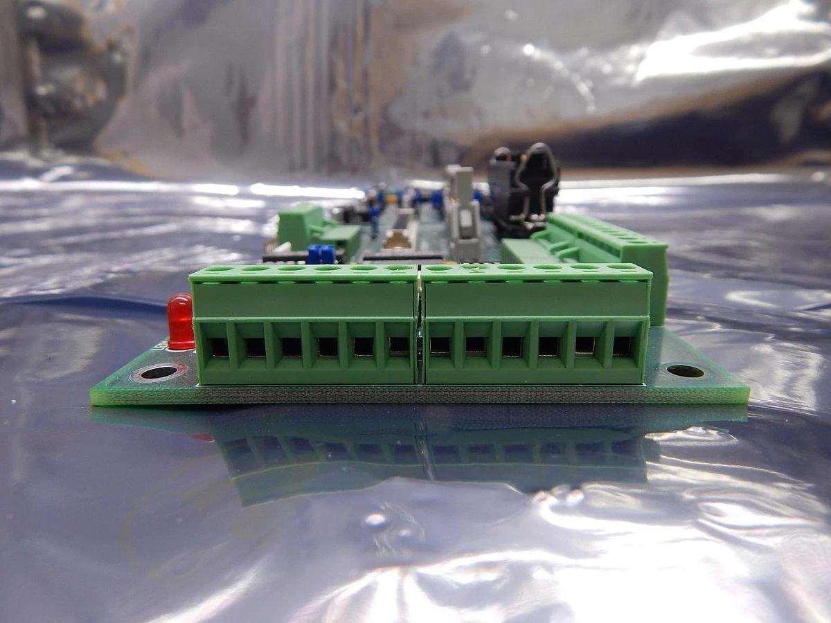 Used Aerotech 690D1504 BB501 Interface Board PCB ESP792/EFN188 KLA-Tencor AIT I Used