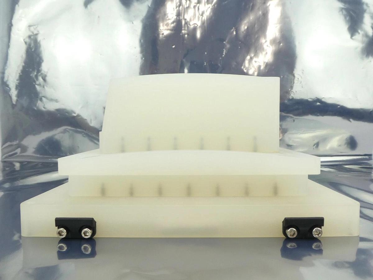 IRORI AC96-01 Cleaving Station Cleavage Block 4x24 AccuCleave-96 New Surplus