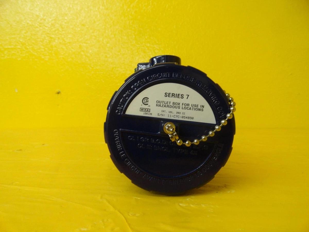 Omega Engineering LVUN601-31310-.035-.25-1 Non Invasive Liquid Level Switch New