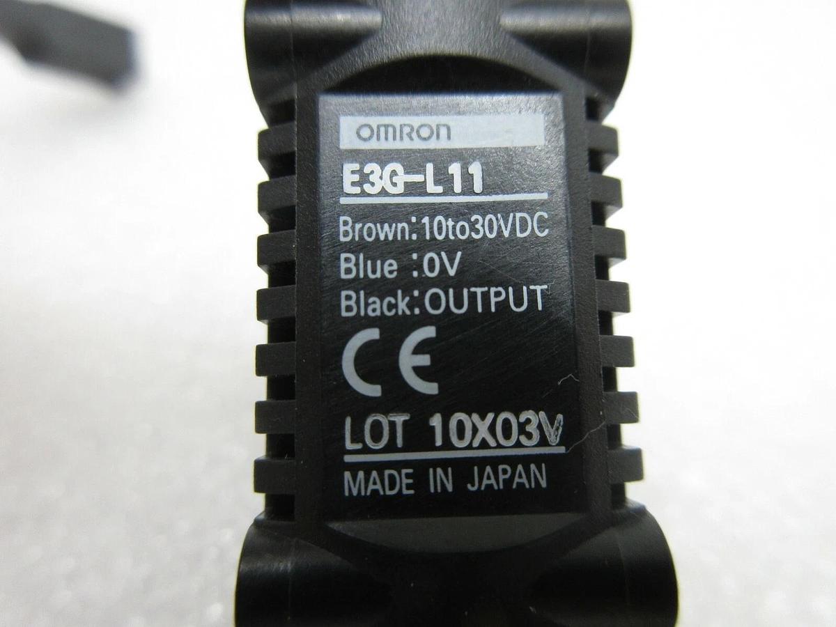 Used Omron E3G-L11 Distance-setting Photoelectric Sensor Reseller Lot of 4 Used