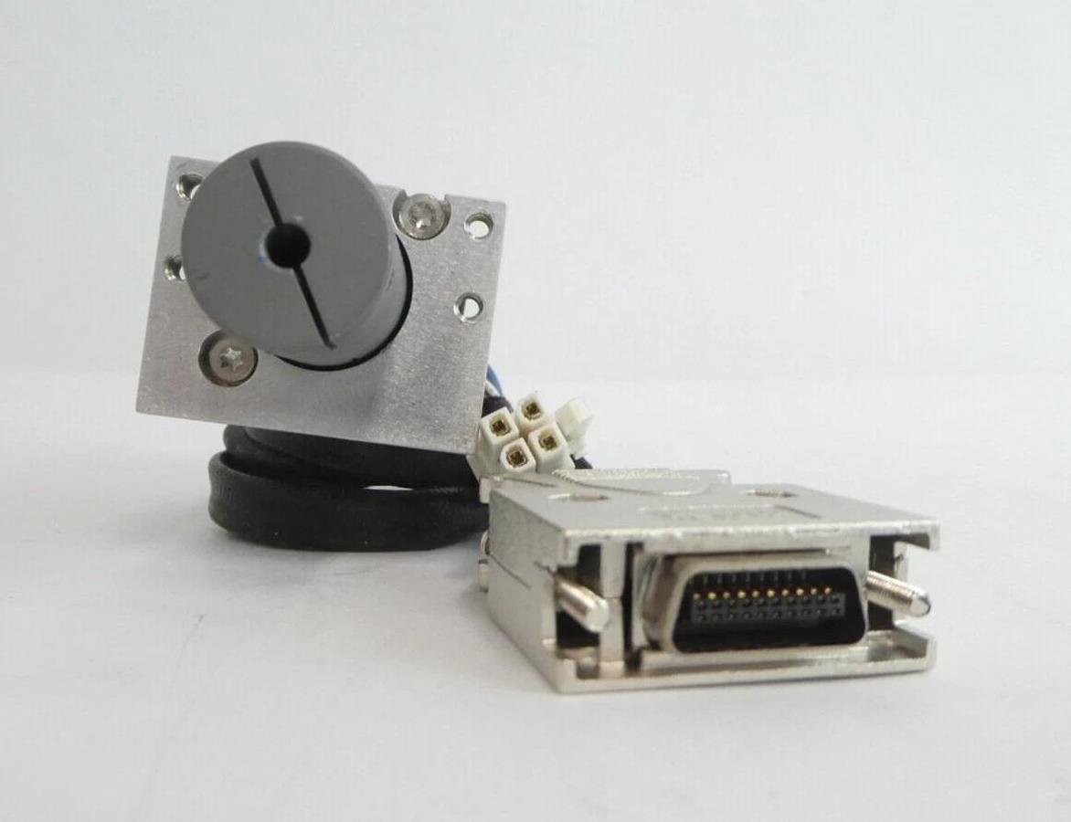 Used Yaskawa SGMM-A2S31-YA11 AC Servo Motor Reseller Lot of 2 Working Surplus