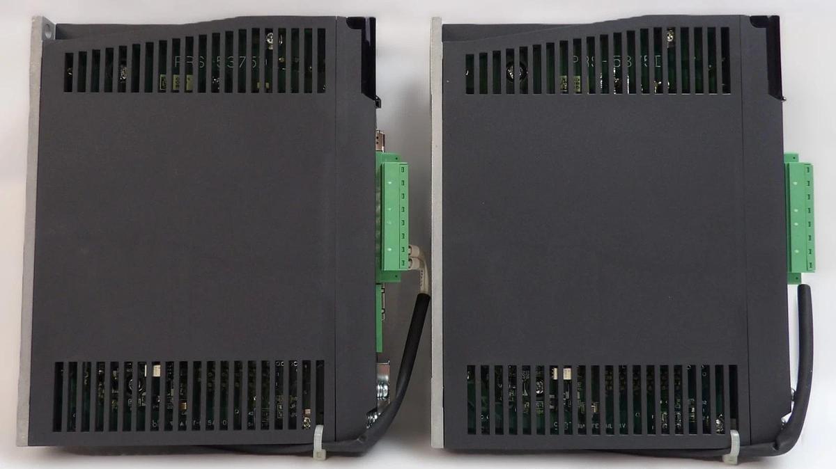 Sanyo Denki RS2A01A2HA5A00 AC Servo Amplifier SANMOTION R Lot of 2 New