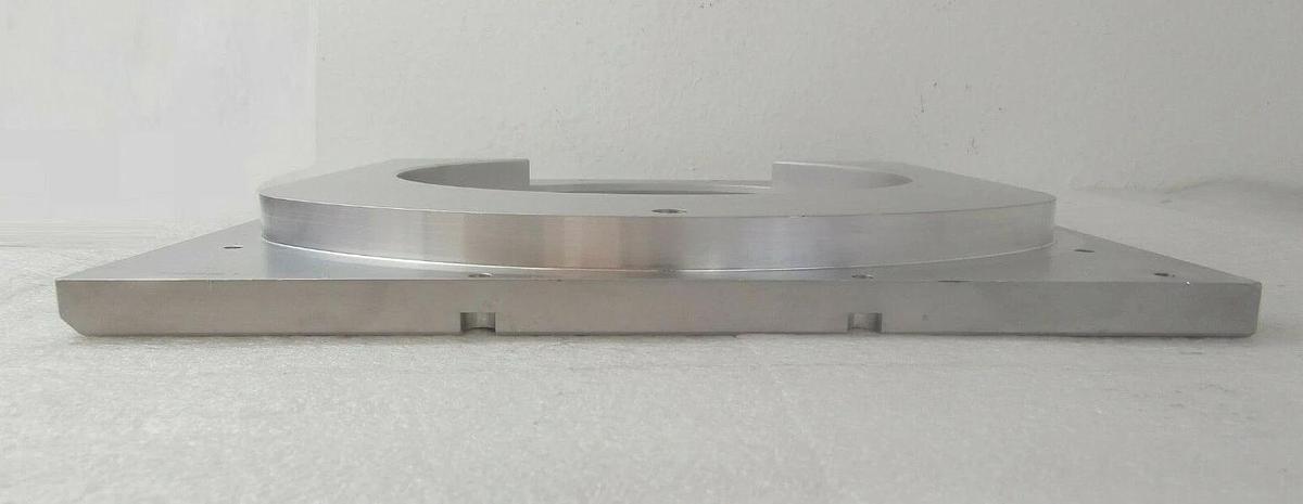 Lam Research 715-021400-002 P.S. MOD 180 Degree Loadlock Cover New Surplus