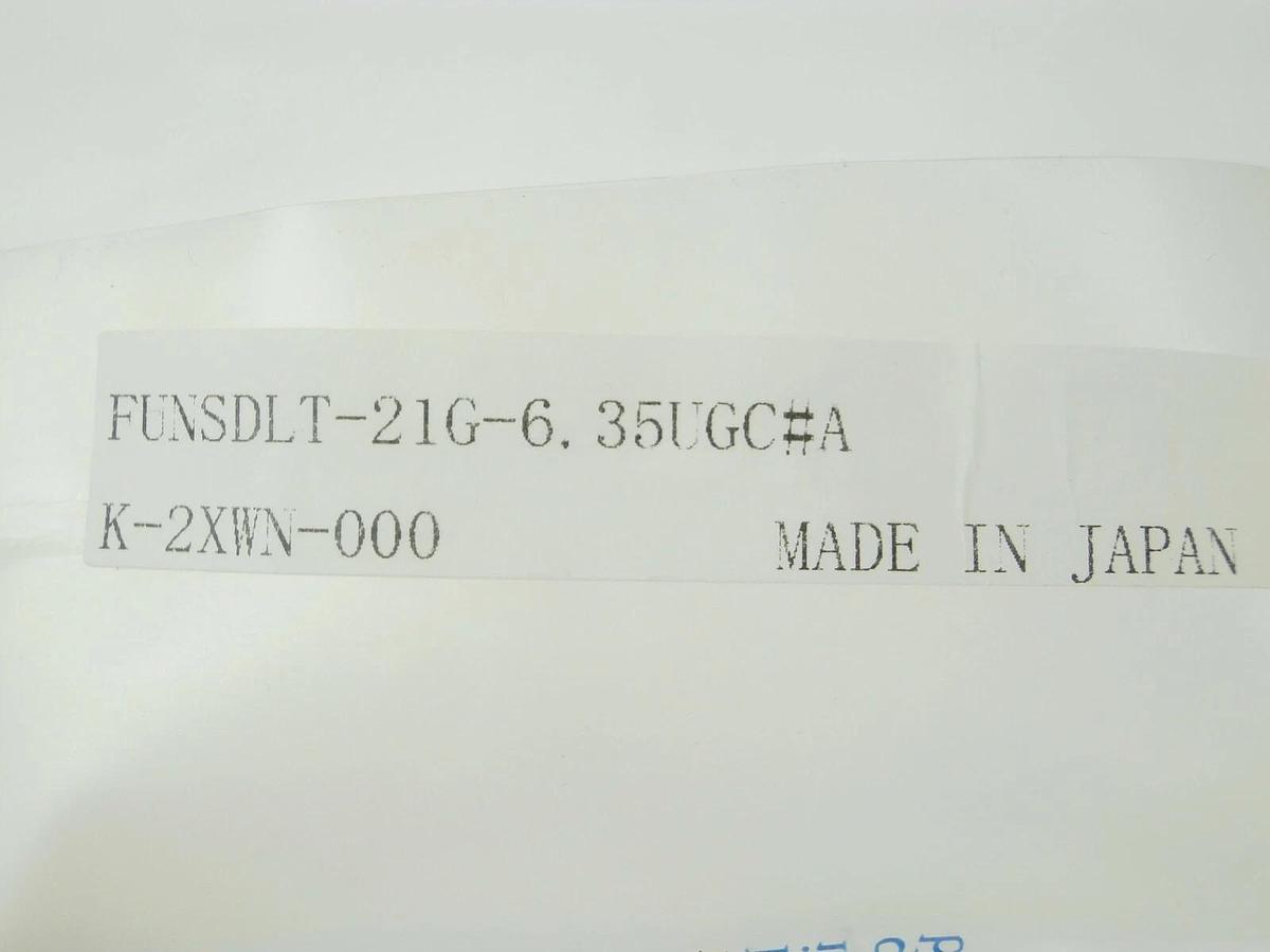 Fujikin FUNSDLT-21G-6.35UGC#A Valve Fine Series Reseller Lot of 12 New Surplus