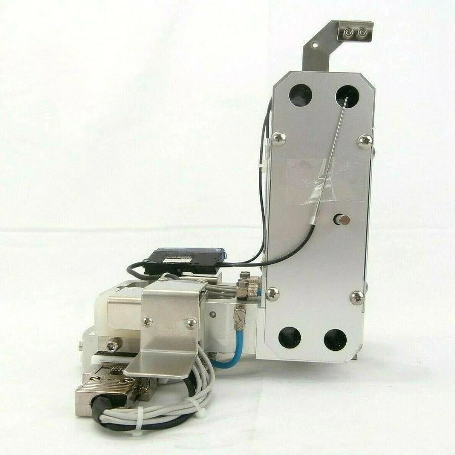 Used BL Autotec QC-20C-S44 Robot End-Effector Exchange System with Rail Guide Working