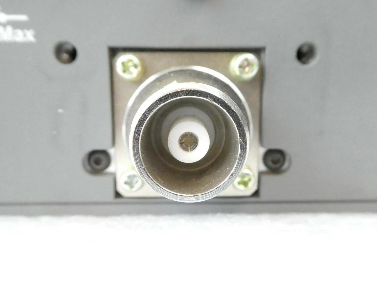 Used Apex 2013 AE Advanced Energy 660-063437-003 RF Generator 3156113-024 Tested