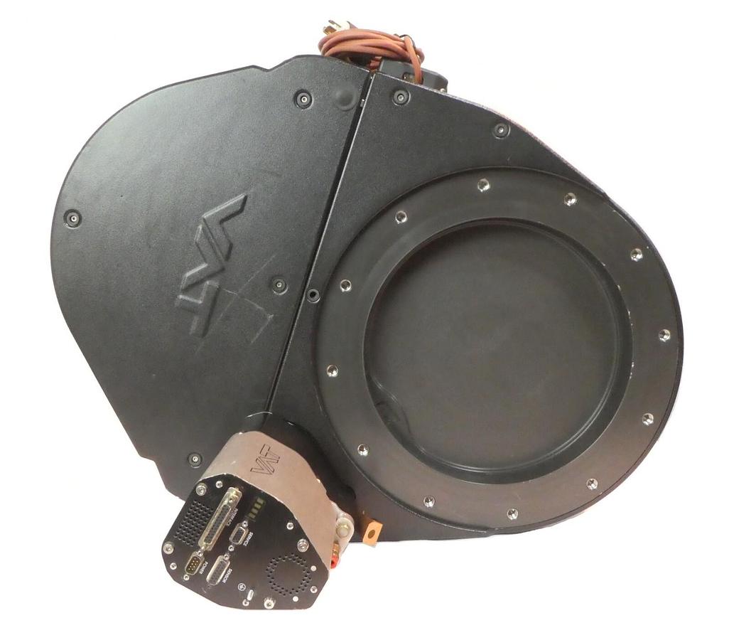 Used VAT Unmarked Pendulum Control & Isolation Gate Valve Series 650 Working