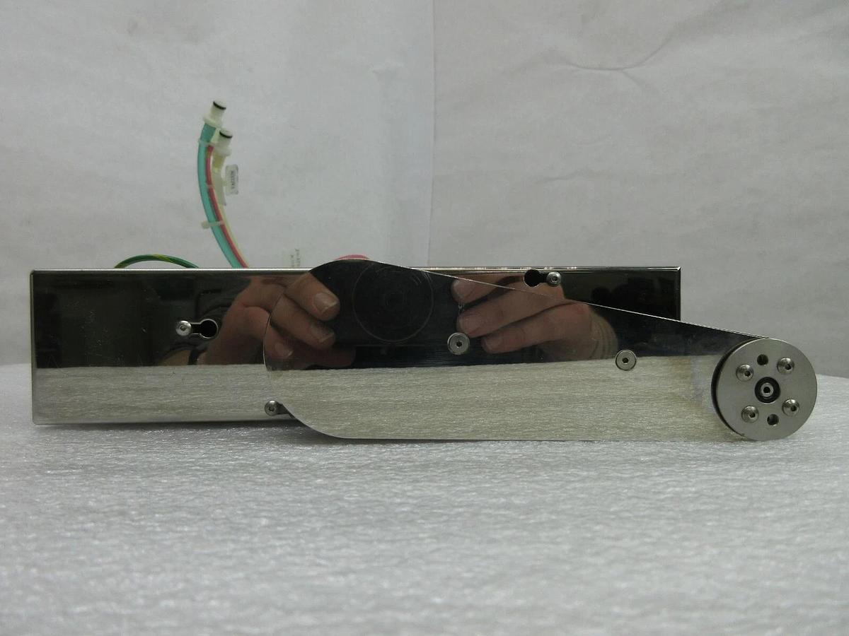 Used SVG Silicon Valley Group Shuttle Arm Assembly 80184C2-02 No Arm Working Spare