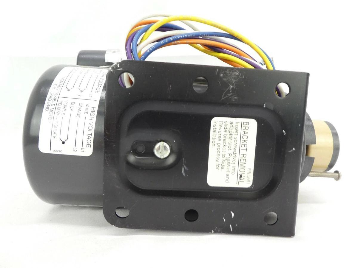 Used Micropump 20045 Pump 000-645-000 with Emerson K33MYB5N-772 Motor Working Surplus