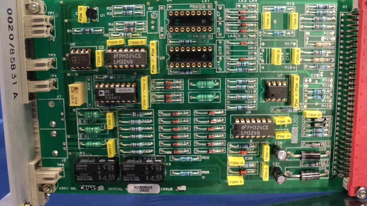 Used AMAT Applied Materials 0100-01415 Vendor Interface A Mag PCB Used Working