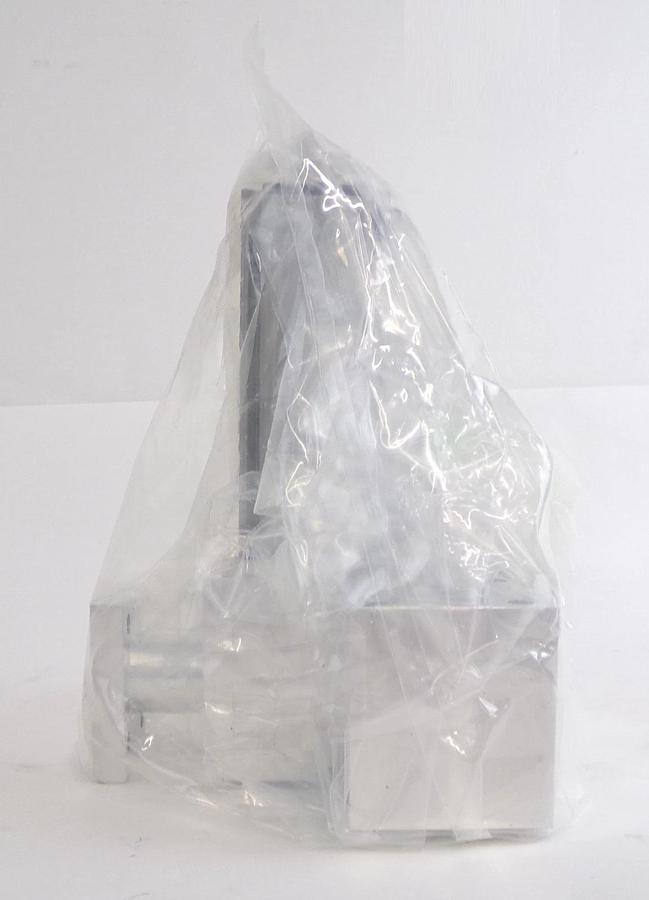 VAT 25128-XA14-ACS1 HV Inline Valve Assembly AMAT 0190-51142W New