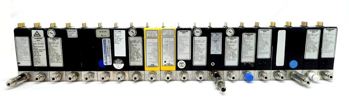 Used UNIT Instruments UFC Mass Flow Controller MFC UFC-1200A UFC-1000 Lot of 20