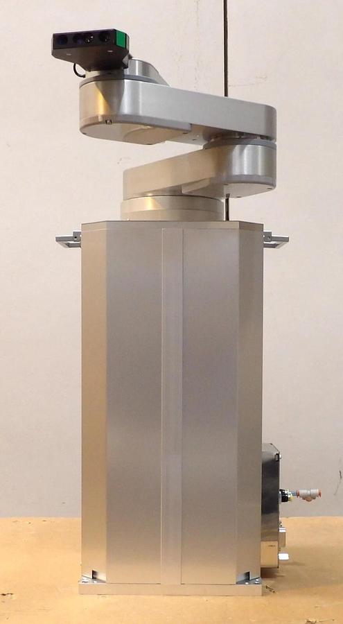 Used Hirata AR-Wn180CL-3-S-330-2-X453 Wafer Handling Robot Working Surplus