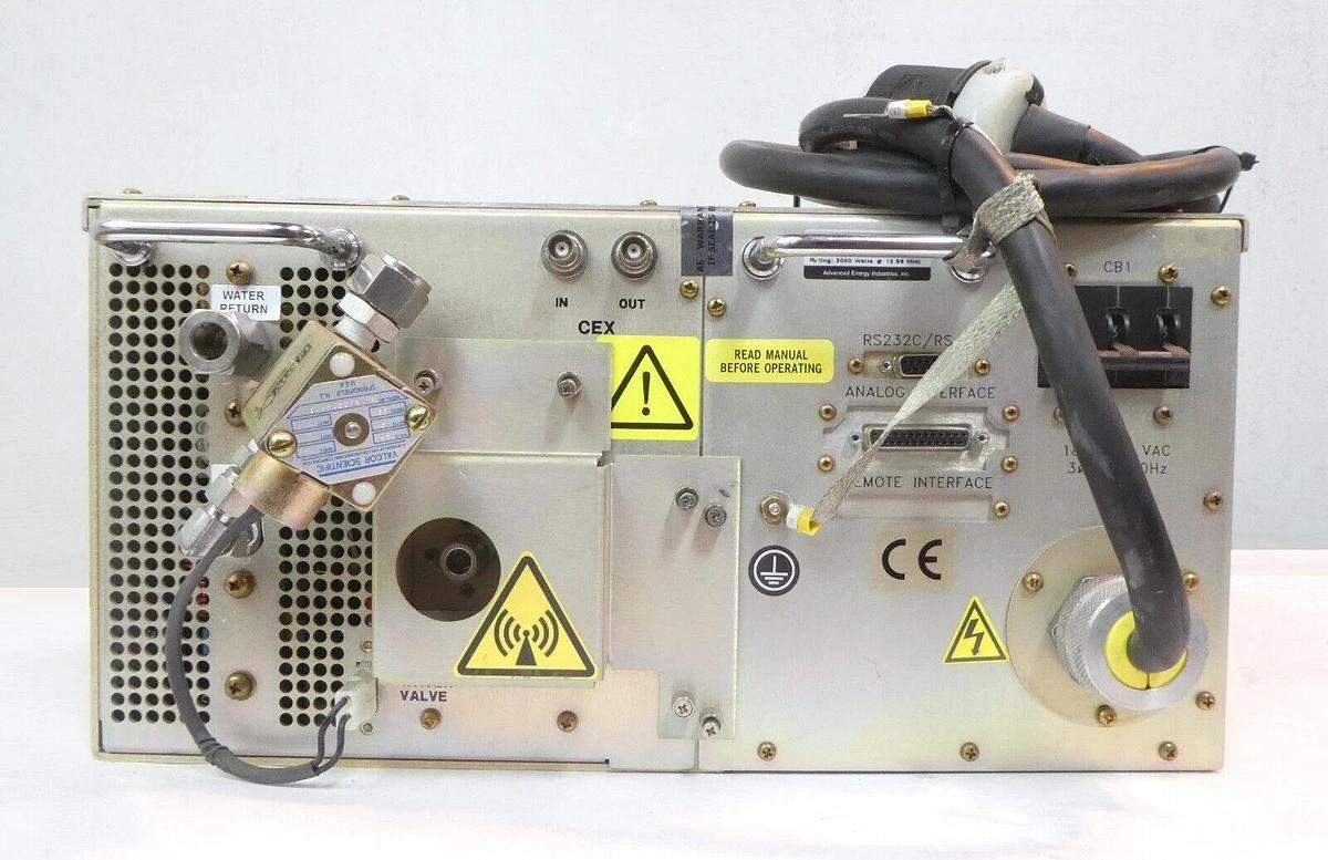 Used RF-20RWC AE Advanced Energy 3150058-002 RF Generator 2kW @ 12.56 Tested Working