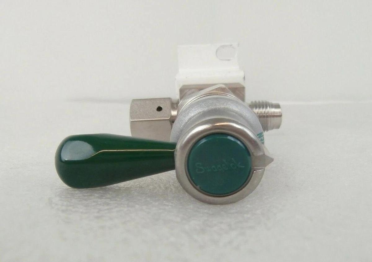 Used Swagelok SS-DLV51-VCR4 Manual High Pressure Valve Lot of 3 Epsilon 3000 Working