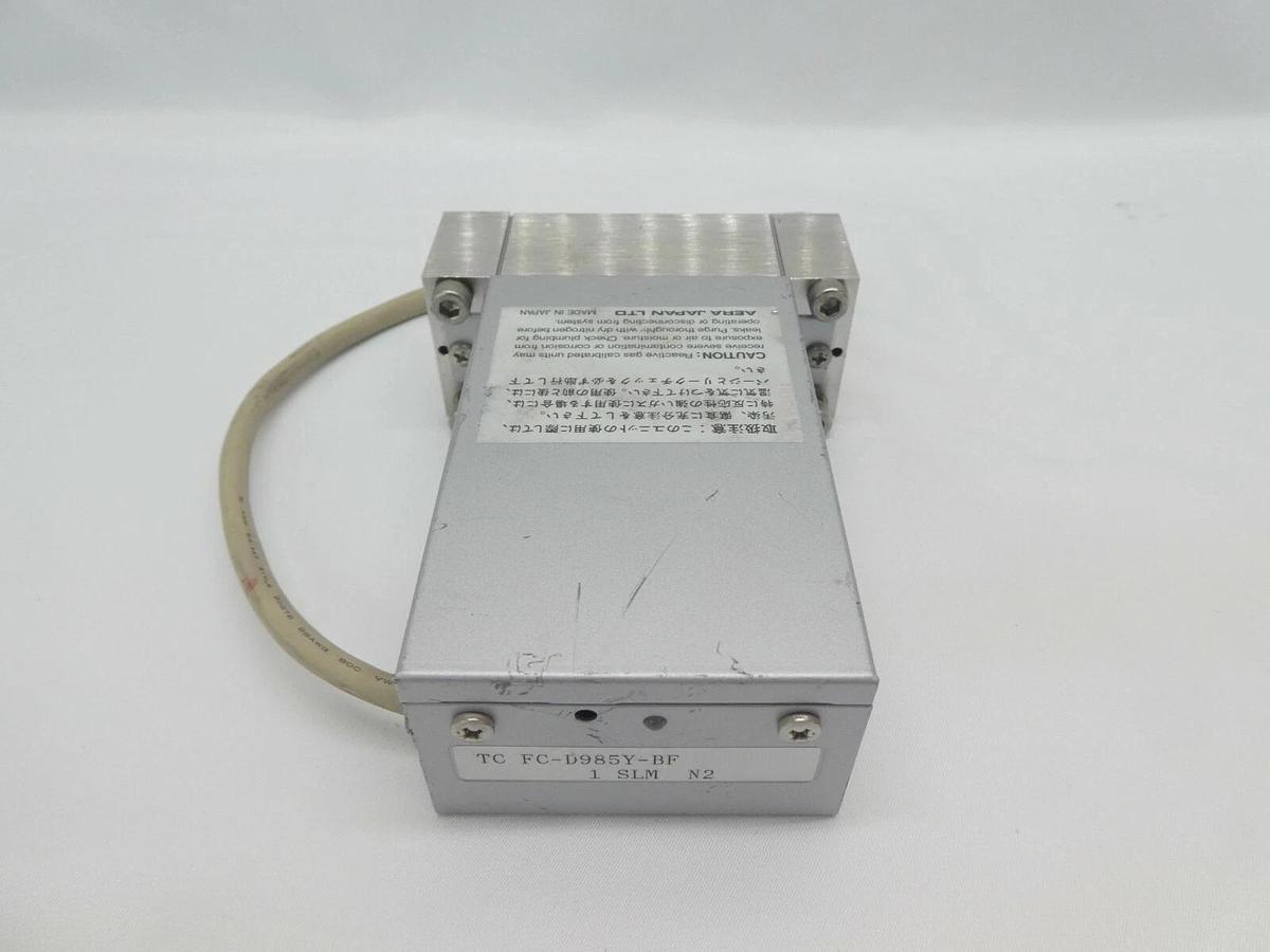 Used Aera TC FC-D985Y-BF Mass Flow Controller MFC FC-D985 1000 SCCM N2 Working Spare