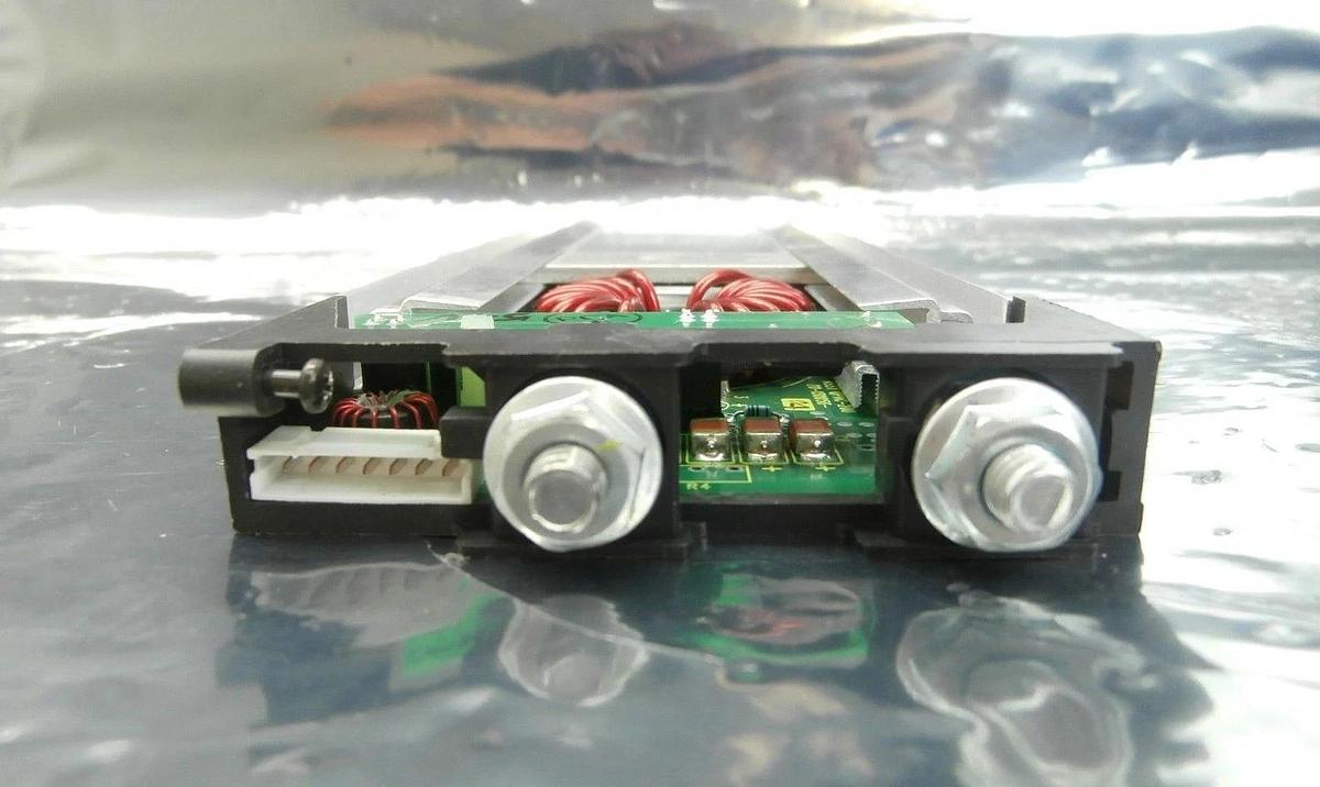 Used Vicor 20-130056-04 Switching Power Supply Module MegaPAC L5.1V/19.6AWDL Used