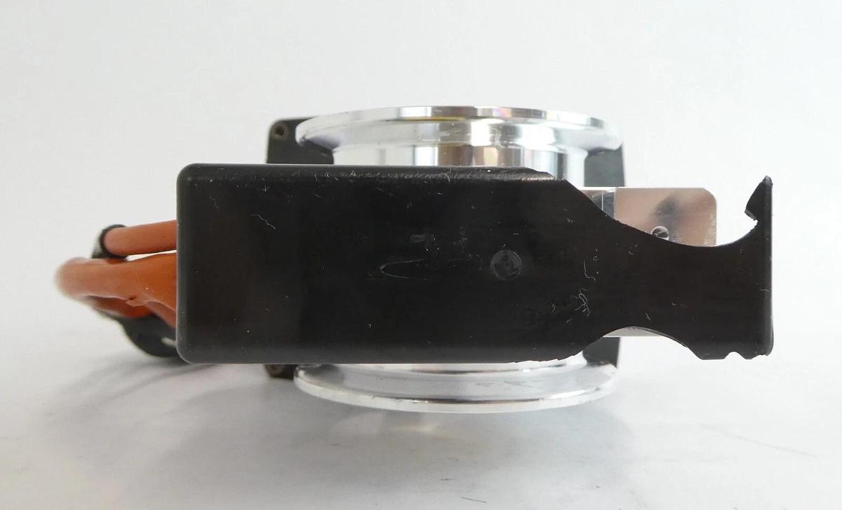 Used VAT 61234-KAGQ-BFS2 Butterfly Valve Control Series 612 Damaged Heater Working