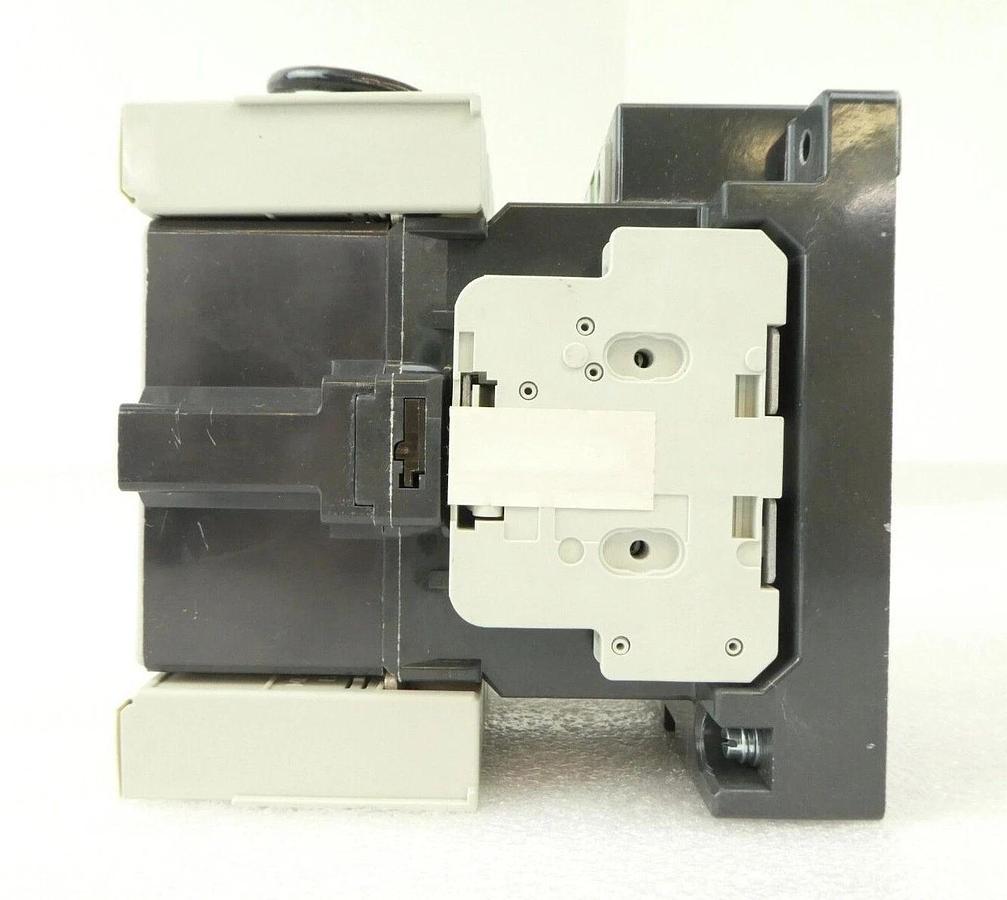 Used Siemens 3TF4622-OAC1 Contactor 3TF46 Mattson 579-19567-00 Lot of 3 Working Spare