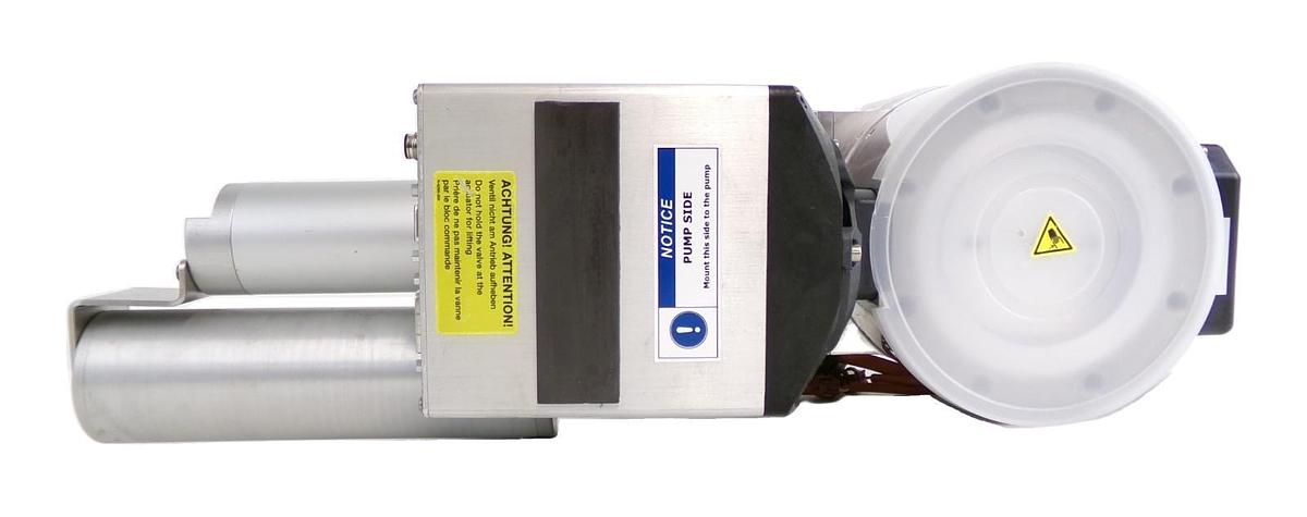 Used VAT 95238-PAGQ-ADH2 Butterfly Valve with Pressure Controller 434259 Working