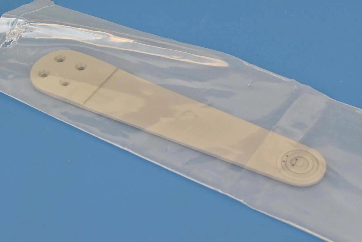 Used M.E.C. Tech 500028551 Ceramic Tapered Arm