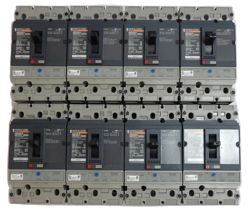 Merlin Gerin NFNF36225 3-Pole Circuit Breaker Compact NSF250 N Lot of 8 New