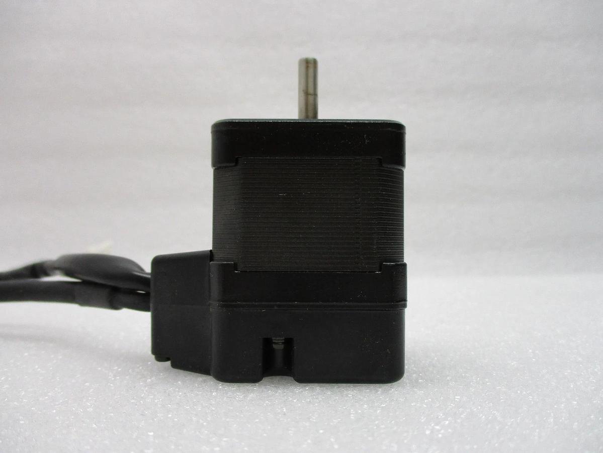 Used Sanyo Denki 103F5508-70XE42 Stepping Motor StepSyn TEL Lithius Working Surplus