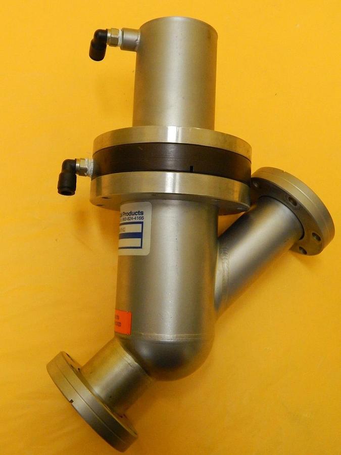 Used Nor-Cal Products CSTVP-1502-CF-S12 Pneumatic Straight-Through Poppet Valve Used