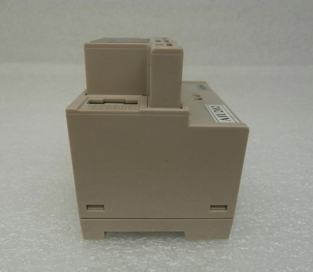 Used Omron GT1-AD04 Analog Unit 4 Point Input Module AD04 Used Working