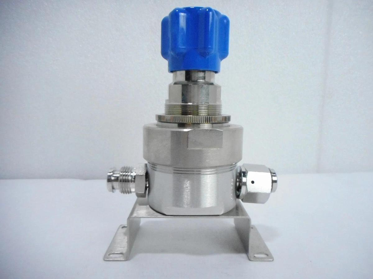 Used Parker 45200944EV Manual Regulator Valve SQ420E-50FS8FMPMEV Used Working