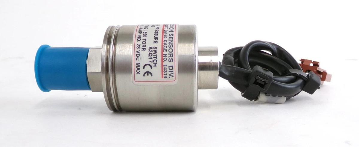 Used UE Precision Sensors E36W-H42 Absolute Pressure Switch Reseller Lot of 3 Working