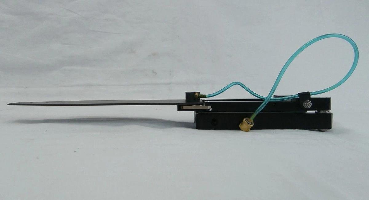 Used Brooks Automation 398-19599-1 Wafer Robot Paddle End Effector Fork Used Working
