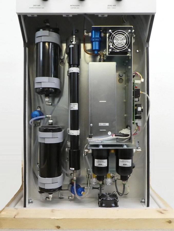 Used Parker Balston LCMS-5001NTNA LC/MS Tri-Gas Generator Source 5000 Spare Surplus