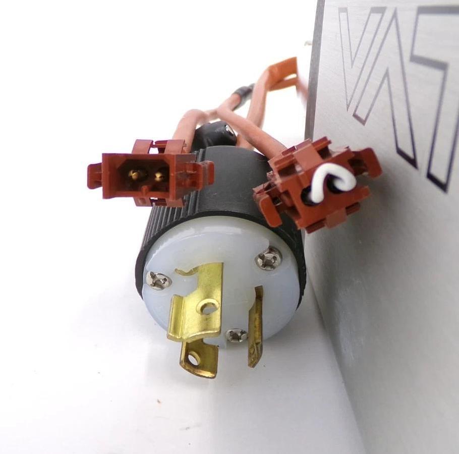 Used VAT 61234-KAGQ-BFT2 Butterfly Valve Control Series 612 Lot of 2 Working