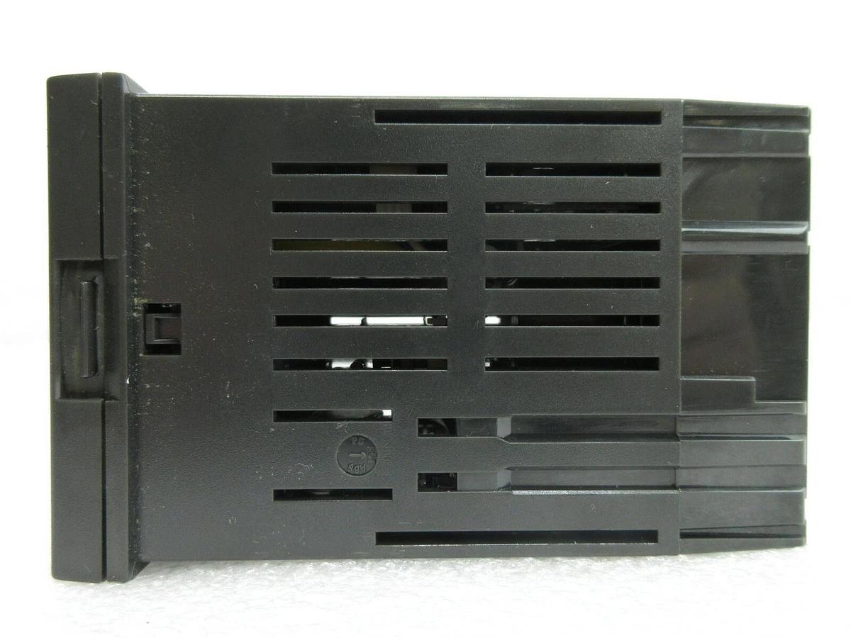 Used RKC Instruments F700FD04-8*CN-NNN-4A Temperature Controller Lot of 2 Used